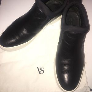 V-Ellis, Black LE Size 9M Shoes